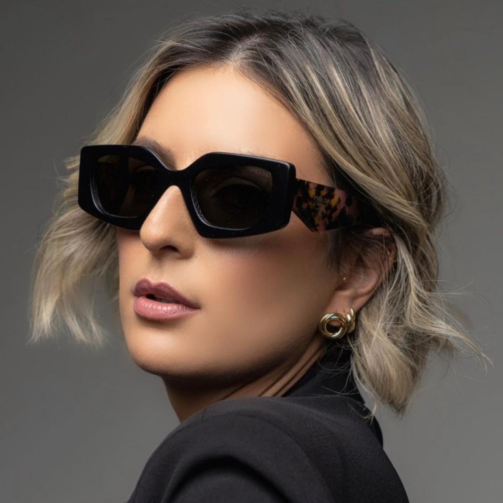 Authentic New PradaPR 15YS 1AB5S0 51Prada 51 mm Black Sunglasses